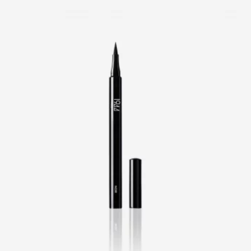 La-Plume-Eyeliner---Black